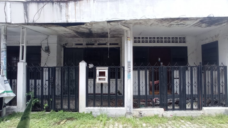 Di Jual Rumah Hitung Tanah Tempel Sukorejo