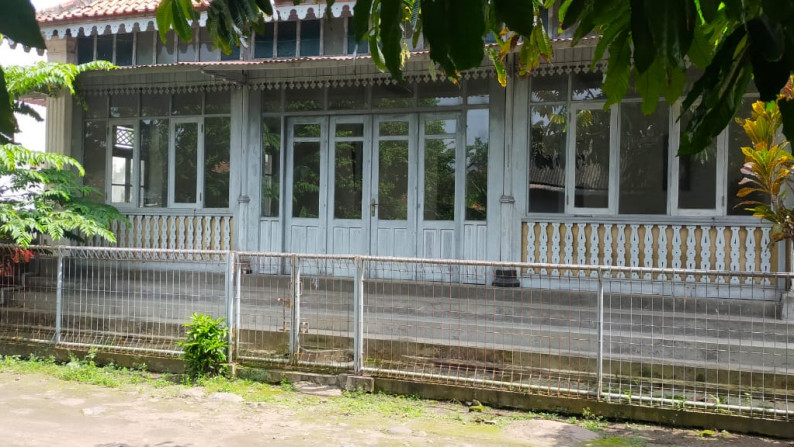 TANAH BONUS BANGUNAN 7 KAMAR DI JAGALAN MUNTILAN, MAGELANG