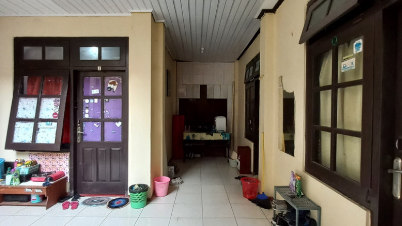 RUMAH DAN KOST 12 KAMAR, DI PERUM PERUM YADARA , JL BABARSARI, YOGYAKARTA