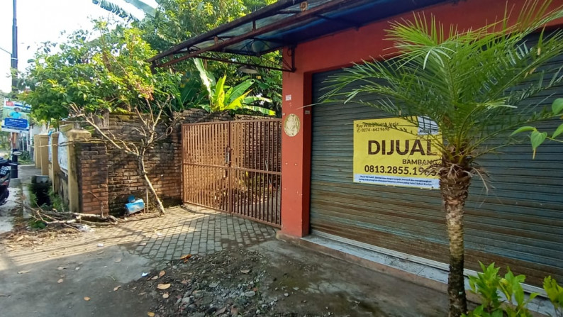 RUMAH BONUS RUANG USAHA HANYA 100 METER DARI KAMPUS ISI, SEWON, BANTUL