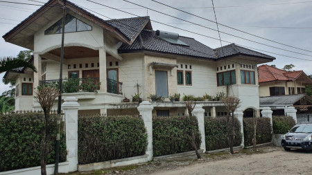 Dijual Rumah di Lembang Dekat Tahu Lembang & Hotel Grand Lembang