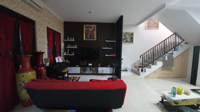 Rumah 2 lantai Furnished cluster Asera Harapan Indah