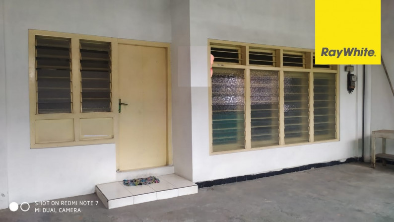 Rumah Kost Strategis di Jl Kedung Rukem, Surabaya Pusat
