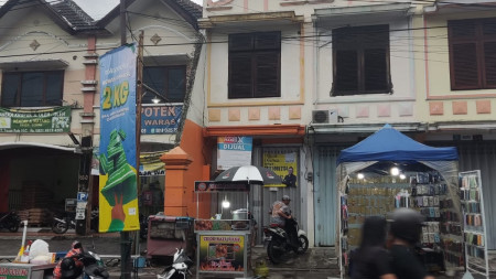 Ruko Dijual Disewa Pacuan Kuda Tidar Surabaya