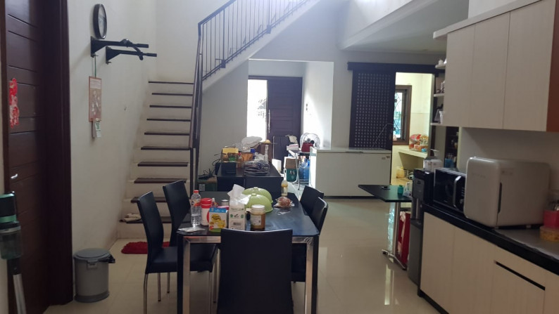 Dijual Murah Rumah Rungkut Asri Tengah