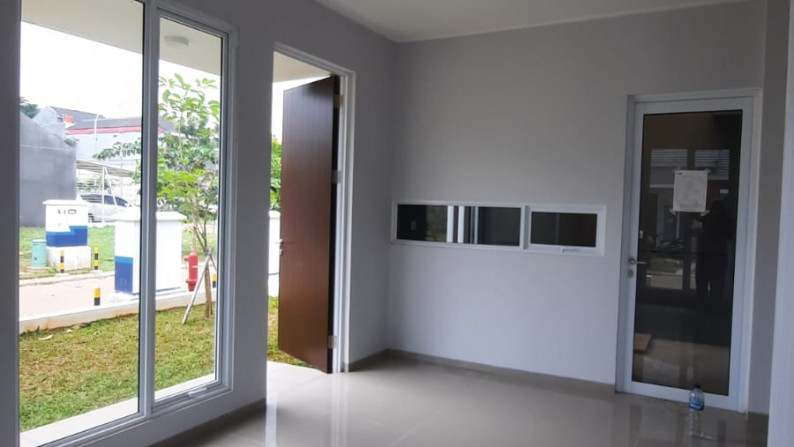 Rumah Minimalis, Hook, dan Strategis @U House Bintaro Jaya