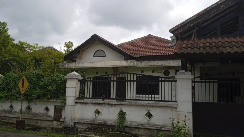 Rumah Dijual Taman Pondok Indah Wiyung Surabaya