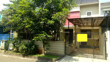 Termurah. Rumah Jl Nias Nusaloka, Bsd.