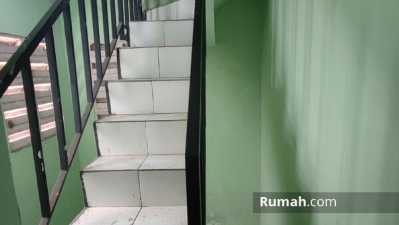 Hot Price. Ruko Kos Kosan Villa Melati Mas Vista, Serpong