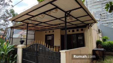 Termurah. Rumah Bagus Minimalis Regensi Vila Melatimas, Serpong