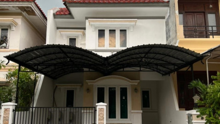 Rumah 2 lantai di Permata Mutiara Pakuwon City, Surabaya