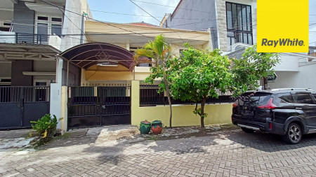 Rumah Kost 2 lantai di Jl Tenggilis Mejoyo, Surabaya