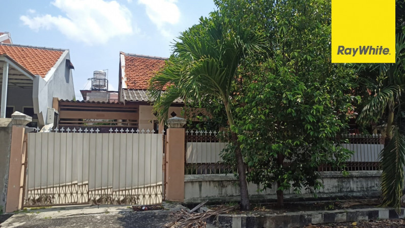 Rumah SHM di Rungkut Asri Utara, Surabaya