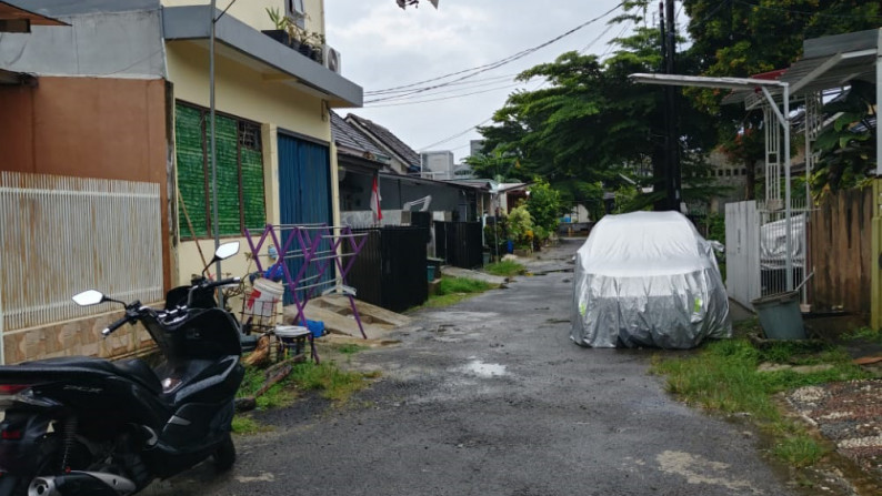 Rumah Minimalis dan Strategis @Puri Bintaro Indah, Jombang