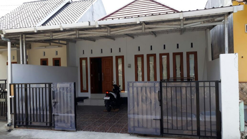 RUMAH 2 KAMAR DENGAN DESAIN MINIMALIS DI DUSUN KRANDON , GODEAN, SLEMAN