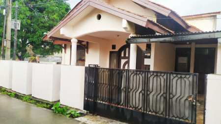 Disewakan Rumah Bagus Di Pondok Pucung Indah 2, Jl Kemuning Raya