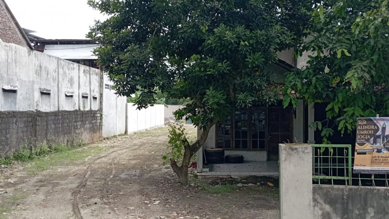 TANAH 1240 METER BONUS BANGUNAN DI RINGROAD SELATAN, UMBULHARJO, YOGYAKARTA