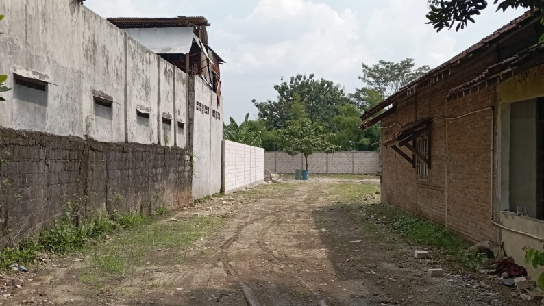 TANAH 1240 METER BONUS BANGUNAN DI RINGROAD SELATAN, UMBULHARJO, YOGYAKARTA