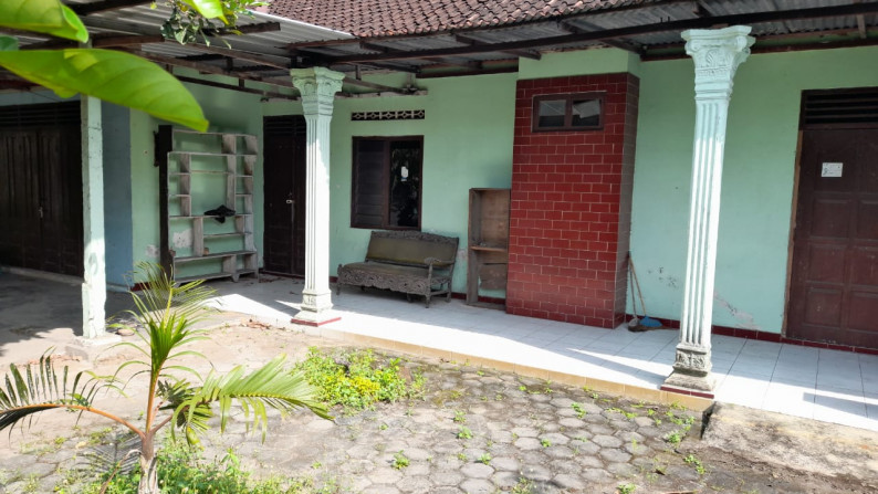 RUMAH DI JL SRANDAKAN BANTUL, COCOK UNTUK RUMAH TINGGAL DAN USAHA