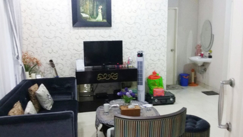 Rumah Bagus Di Puri Town House, Bintaro Jaya