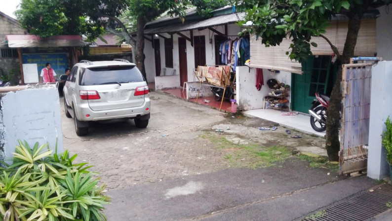 Dijual Rumah Bagus Di Jl Depsos Raya Kav H Nazier, Pesanggrahan