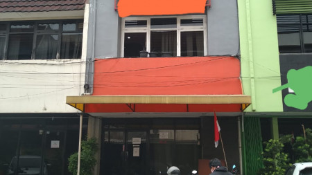 Dijual Ruko Stategis Di Ruko Kebayoran Center, Kebayoran Baru Jakarta Selatan