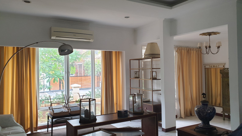 Rumah Siap Huni Full Furnished Lokasi Strategis Bintaro Jaya Sektor 9