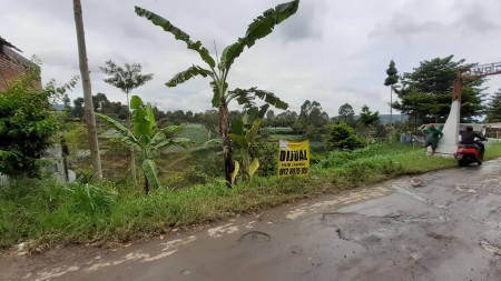 Dijual Tanah di Kolonel Masturi Lembang