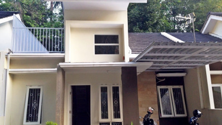 RUMAH MINIMALIS HARGA DIBAWAH 1 MILIAR, DI PERUMAHAN PERMATA SEDAYU