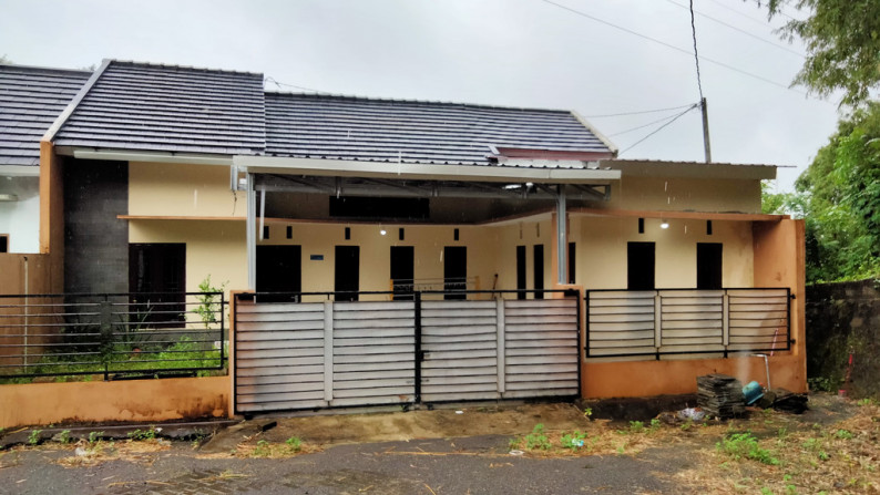 Rumah minimalis dalam perumahan di kasongan bangunjiwo kasihan bantul yogyakarta