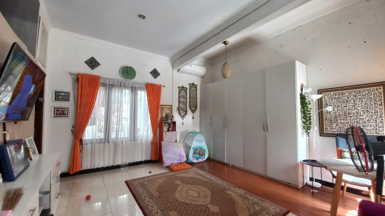 RUMAH 4 KAMAR FULL FURNISH DI SEDAN RESIDENCE DEKAT HOTEL HYATT, SLEMAN