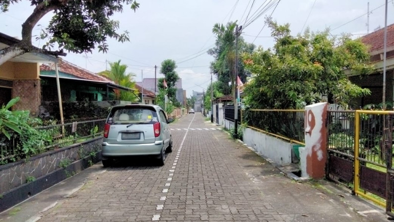 Rumah di demangan baru caturtunggal depok sleman yogyakarta