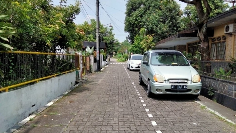 Rumah di demangan baru caturtunggal depok sleman yogyakarta