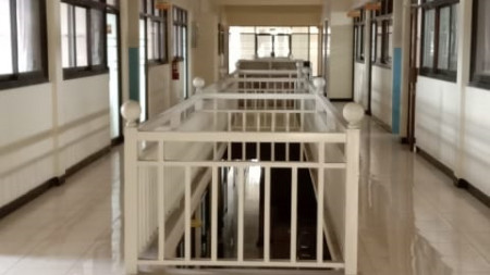 Dijual Klinik 2 lantai di Nol Jalan Waru Gunung, Surabaya