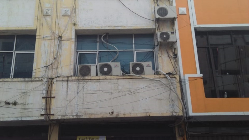 Dijual Ruko 3 lantai di Jl Kalimas Baru, Surabaya