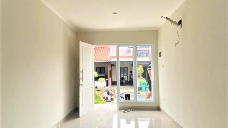 Rumah Minimalis dan Dalam Cluster @Graha Carissa