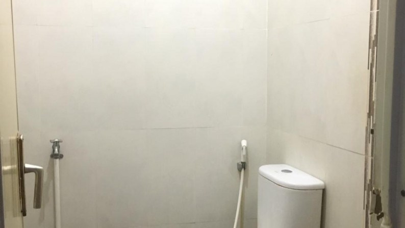 Dijual Rumah Kos di Benhil Raya