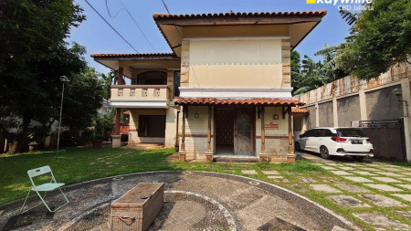 Dijual Rumah Bagus di Lebak Bulus