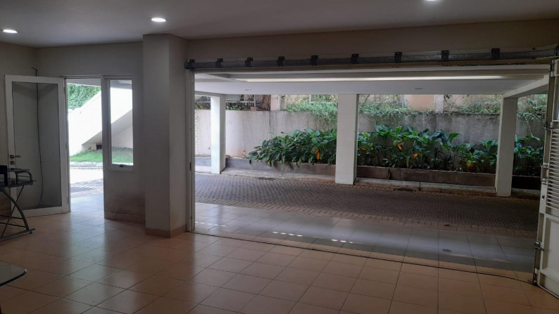 Rumah hook , nyaman dan bagus Gading Serpong #RR