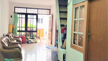 Rumah Siap Huni, Strategis dan Hunian Nyaman @Cucur Timur, Bintaro