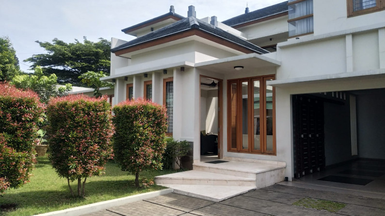 RUMAH DIJUAL JL H ABU JAKARTA SELATAN