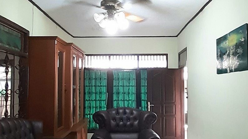 Rumah gandeng di Jagakarsa Jak-Sel dengan lebar 20m #ALWW