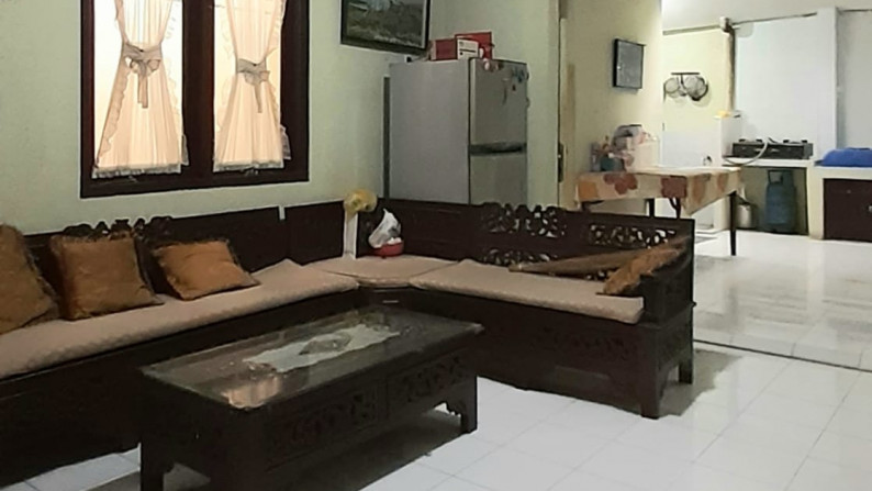 Rumah gandeng di Jagakarsa Jak-Sel dengan lebar 20m #ALWW