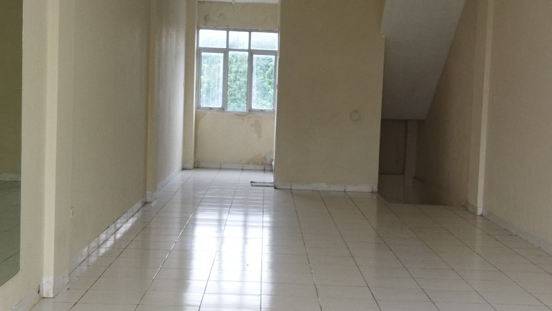 Ruko 3 lantai siap huni lokasi Jalan Raya Bogor #AL