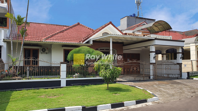 Rumah Elegan di Antapani Bandung