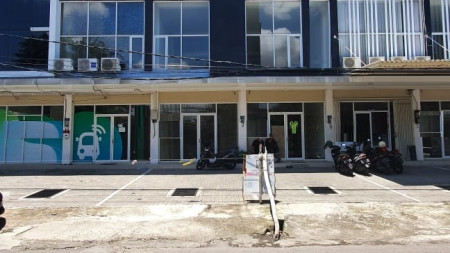 Ruko Pusat Kota di Jl Prapanca, Surabaya