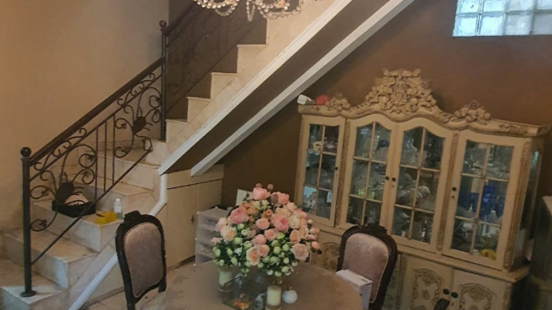 Dijual Rumah Bagus Di Jl Santunan Jaya, Pondok Aren, Kota Tangerang Selatan Banten