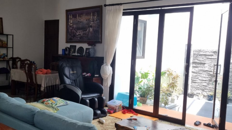 Dijual Rumah Bagus Di Jl Pisangan Raya, Ciputat Tangerang Selatan