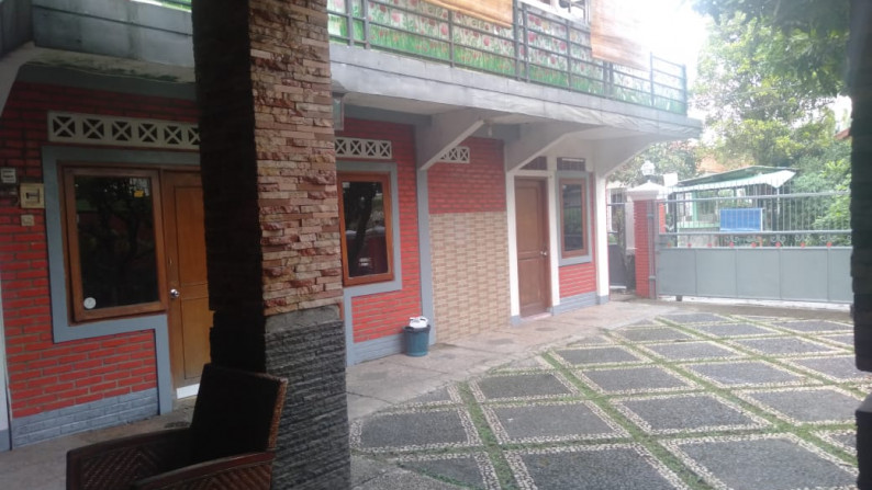 Rumah Siap Huni dan Kos-kosan, Lokasi Dekat Istana Bogor @Jl Abesin, Cibogor, Bogor Tengah