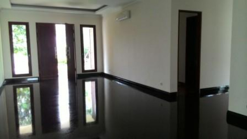 RUMAH BARU DIJUAL DI MENTENG, JAKARTA PUSAT